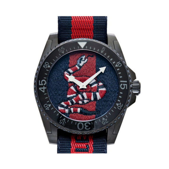 Dive Snake Embroidered Dial Nylon YA136214 45mm